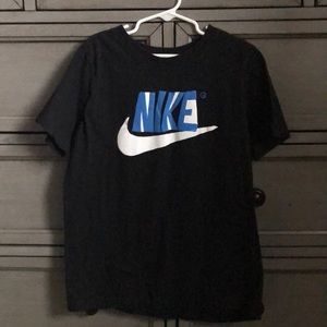 Nike t-shirt